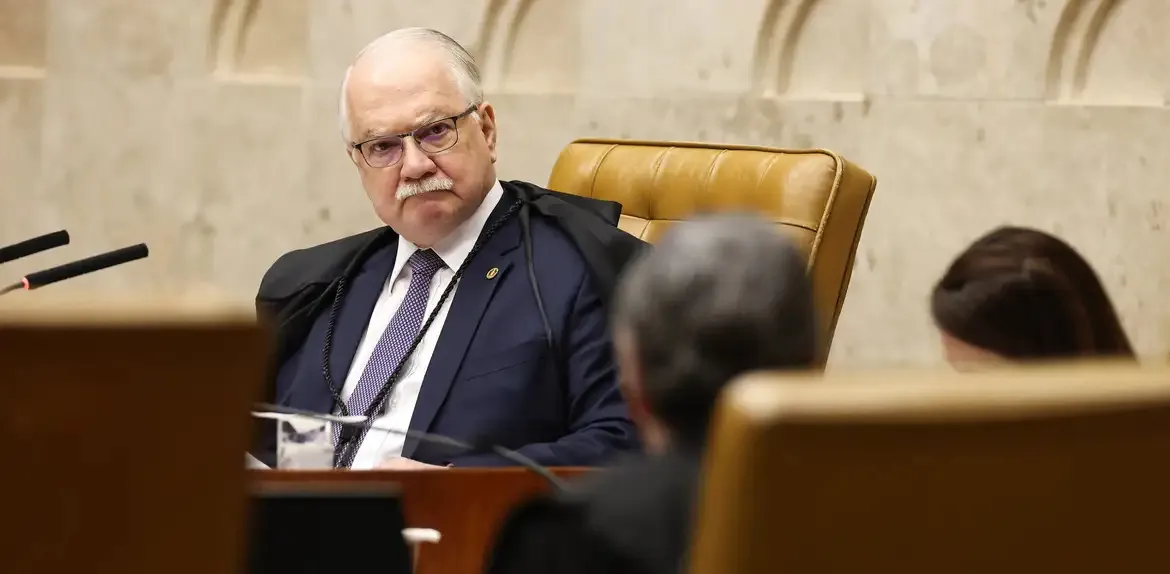 Grupo de líderes defende reformas no STF e apuração rigorosa de acusações.