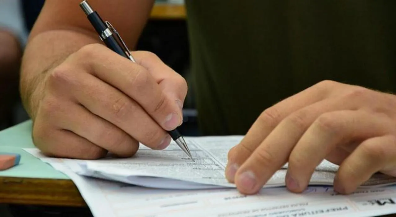 Concurso da SEDUC no Pará oferece 2 mil vagas, com 1.785 para professores. Edital será publicado em breve!