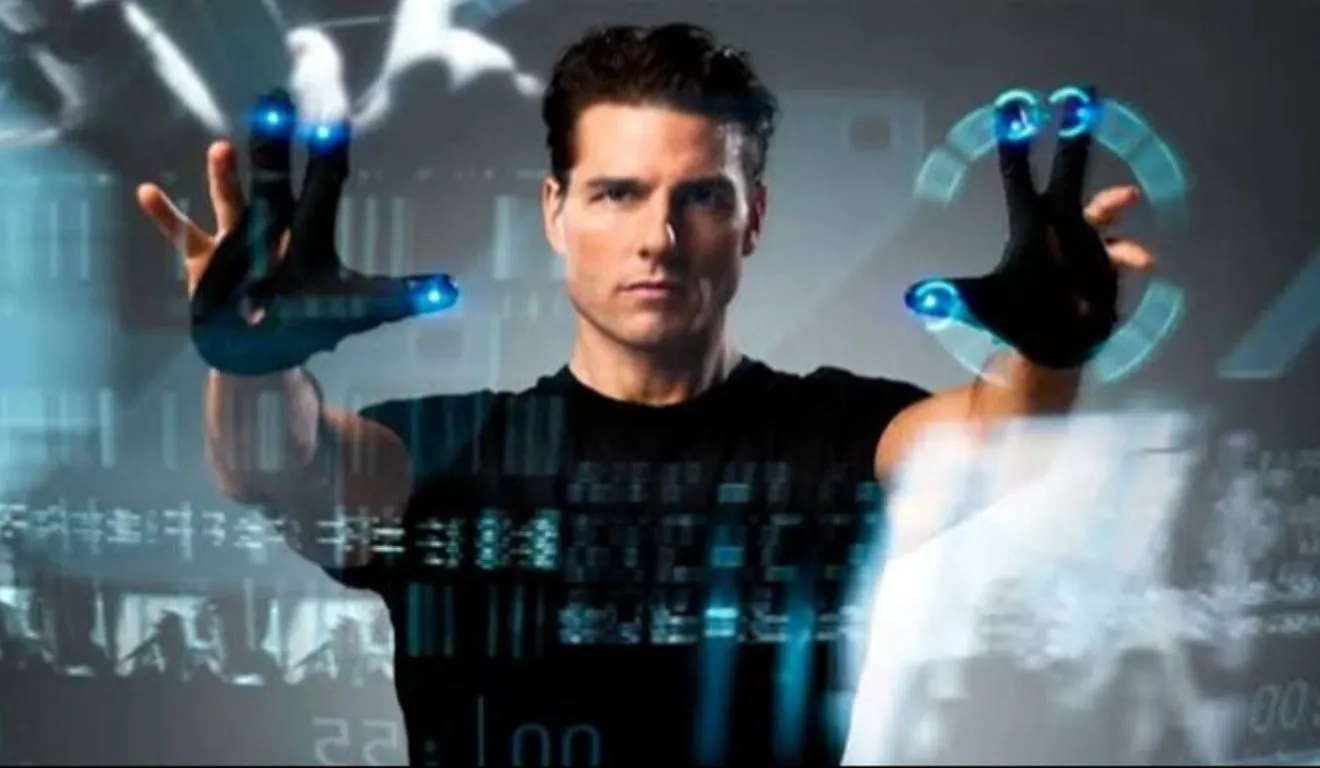 “Minority Report” é um filme de 2002 dirigido pelo aclamado diretor Steven Spielberg.