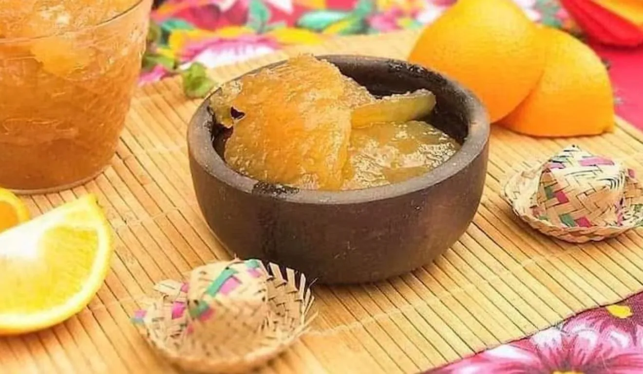 A receita rende um doce com sabor delicado e exige poucos ingredientes.
