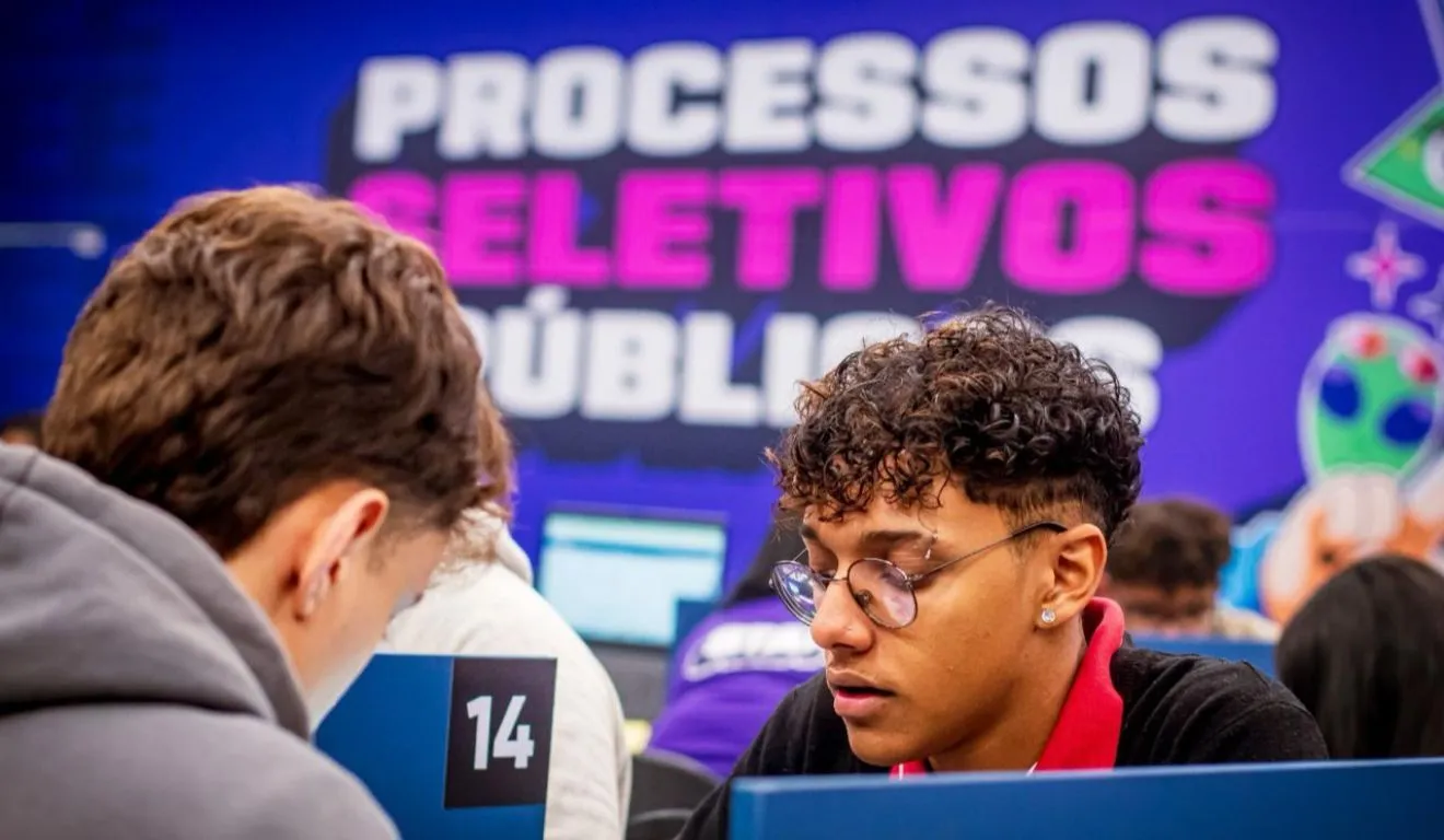 As oportunidades estão disponíveis em todas as regiões do Brasil.