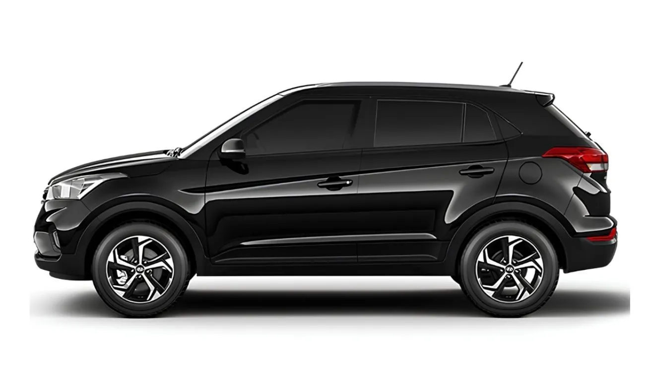 O SUV usa rodas de alumínio aro 17 com pneus 215/60 R17. A suspensão dianteira é independente do tipo McPherson com molas helicoidais.