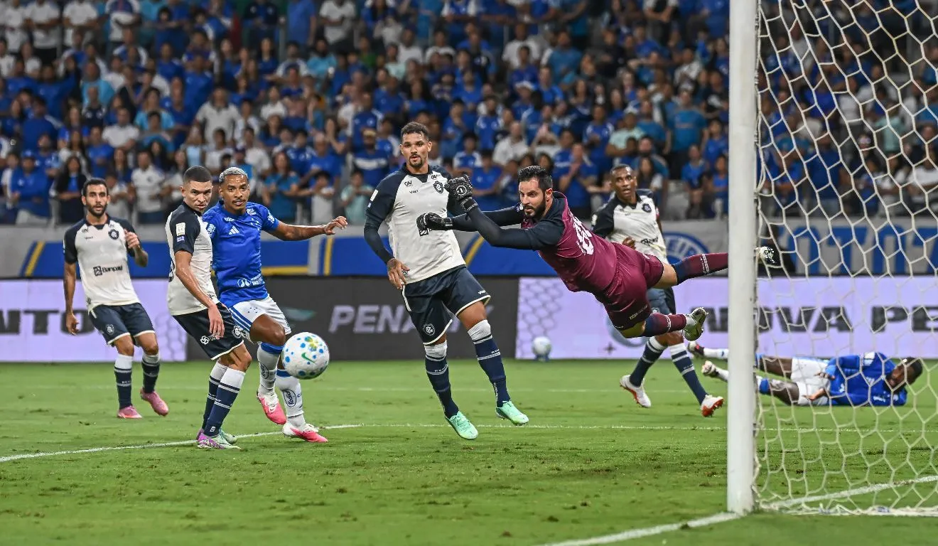 Com a derrota, o Remo fica a sete pontos do Corinthians, primeiro fora da zona de rebaixamento.
