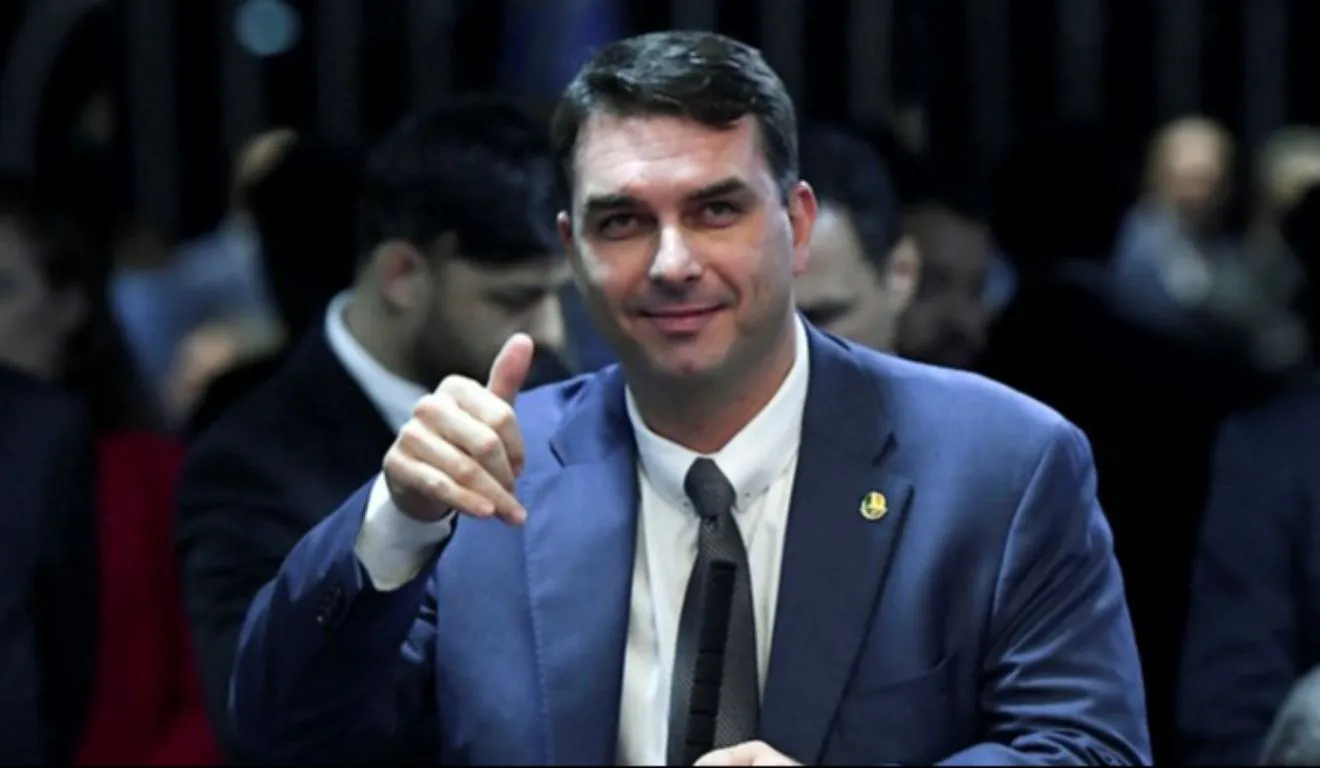 O Coaf produz um Relatório de Inteligência Financeira (RIF) quando identifica indícios fundados de lavagem de dinheiro ou outros ilícitos e, nesses casos, encaminha o material às autoridades competentes.