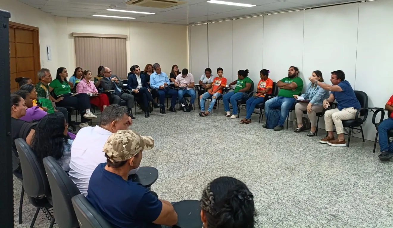 O repasse do valor deverá ocorrer em quatro parcelas de valores iguais, distribuídas ao longo de 18 meses.