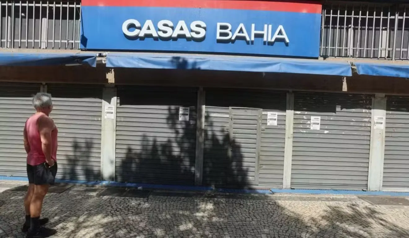 Perícia aponta queda de 35,3% nas vendas on-line e redução de estoques.