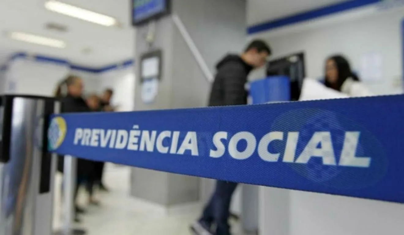 Os segurados devem acompanhar as consultas oficiais dos tribunais para confirmar se têm valores a receber.