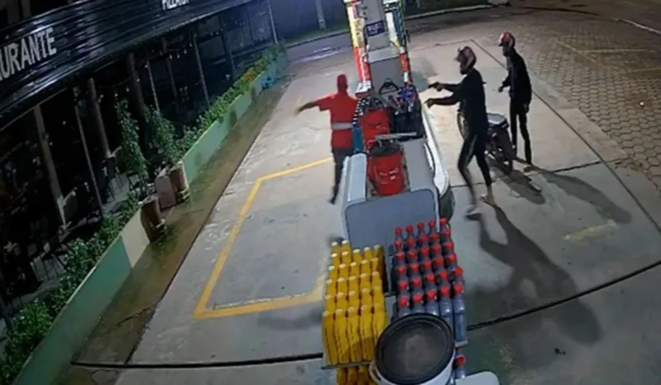 Em maio deste ano, o local foi atacado por outros dois suspeitos em motocicletas
