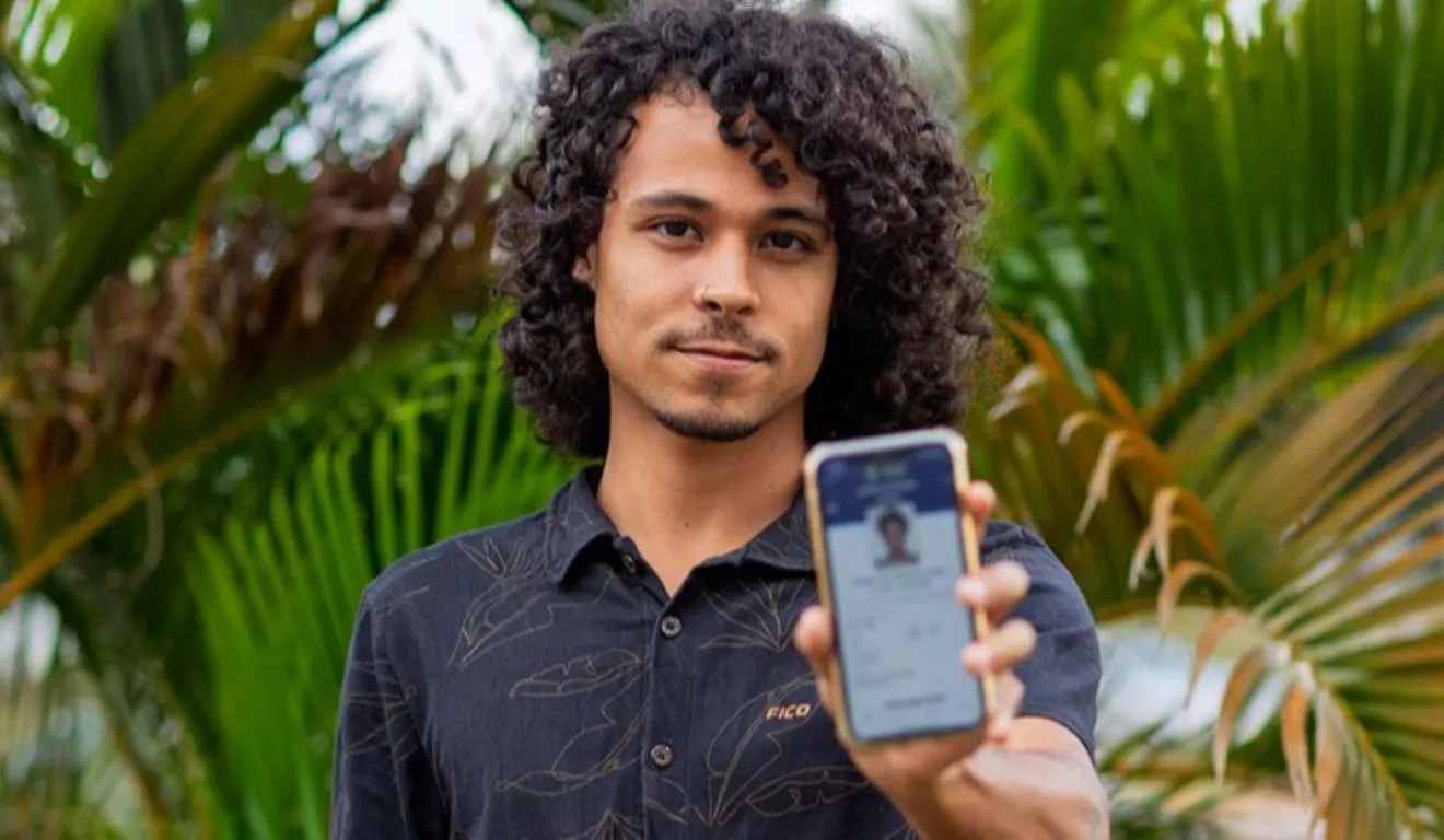 O aplicativo e-Título está de cara nova e precisa ser baixado no sábado antes do dia das eleições