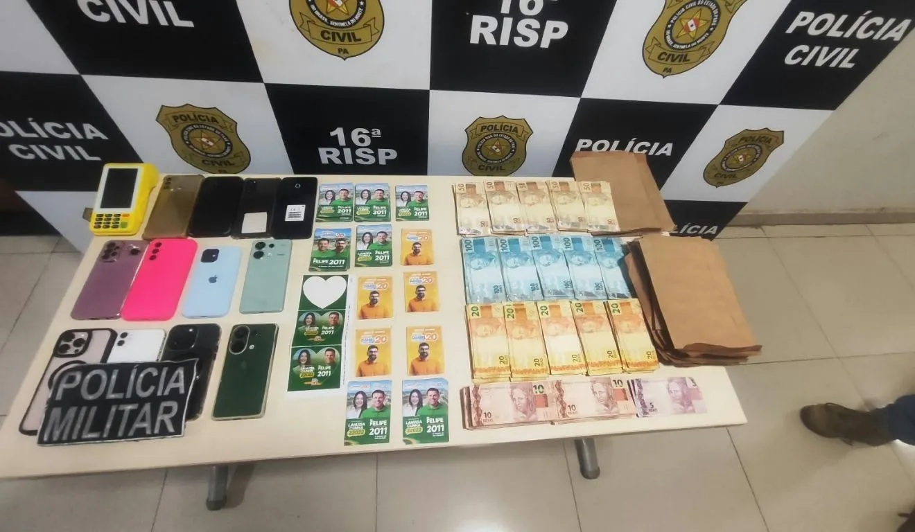O material apreendido pela polícia no flagrante de compra de votos continha santinhos de Daniel Santos