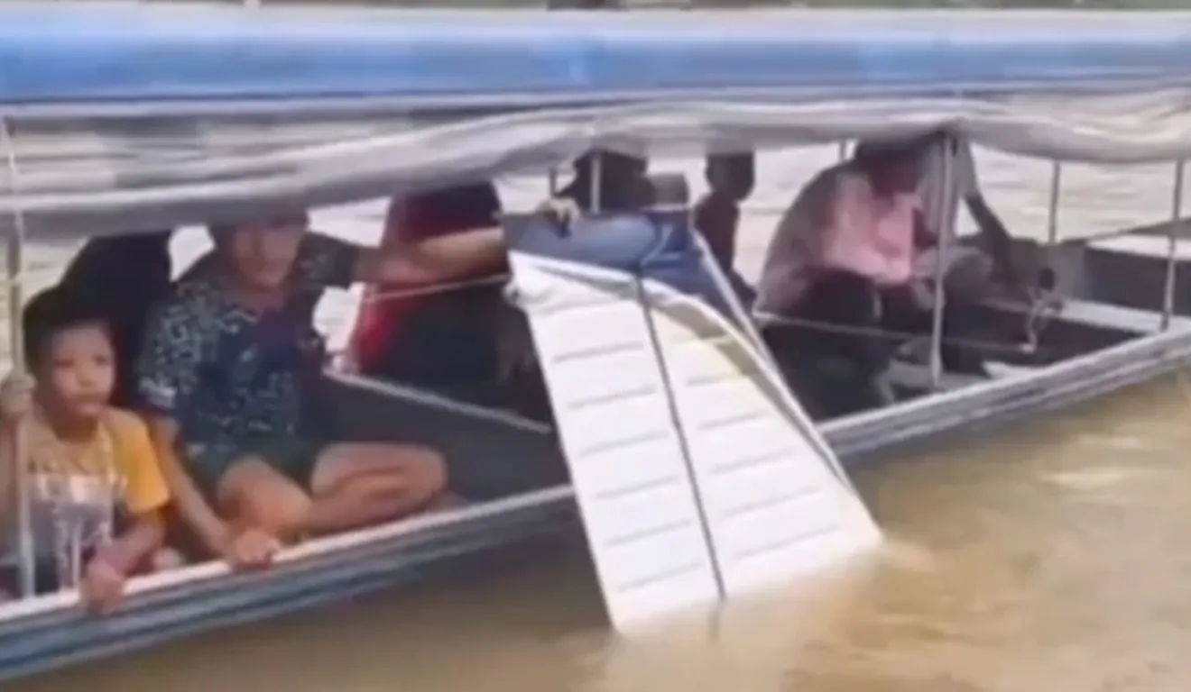 O susto nos ares fez com que o piloto fizesse um pouso forçado no meio do rio