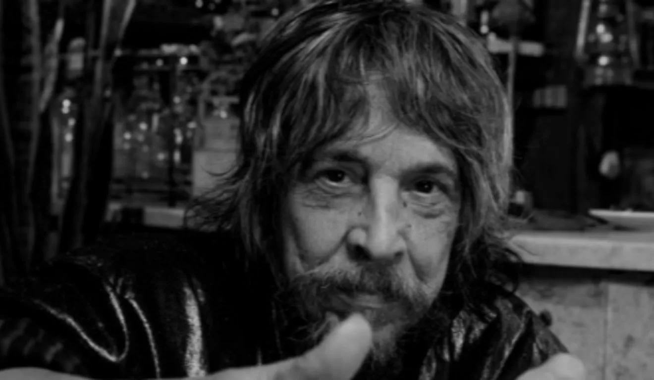 O artista que revolucionou o samba pelo uso do piano morreu neste domingo (18)