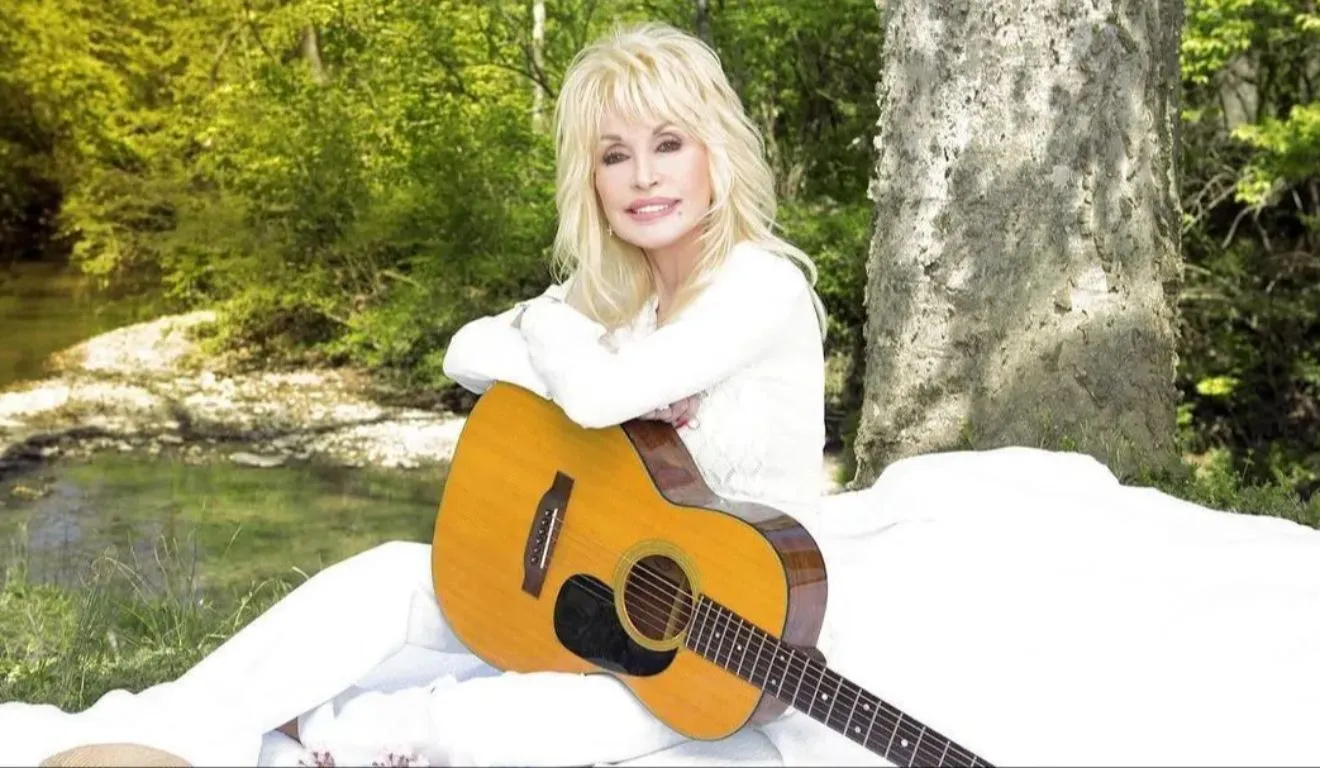 Imagem ilustrativa da notícia: Lenda do country, Dolly Parton morre aos 80 anos no Tennessee, nos EUA