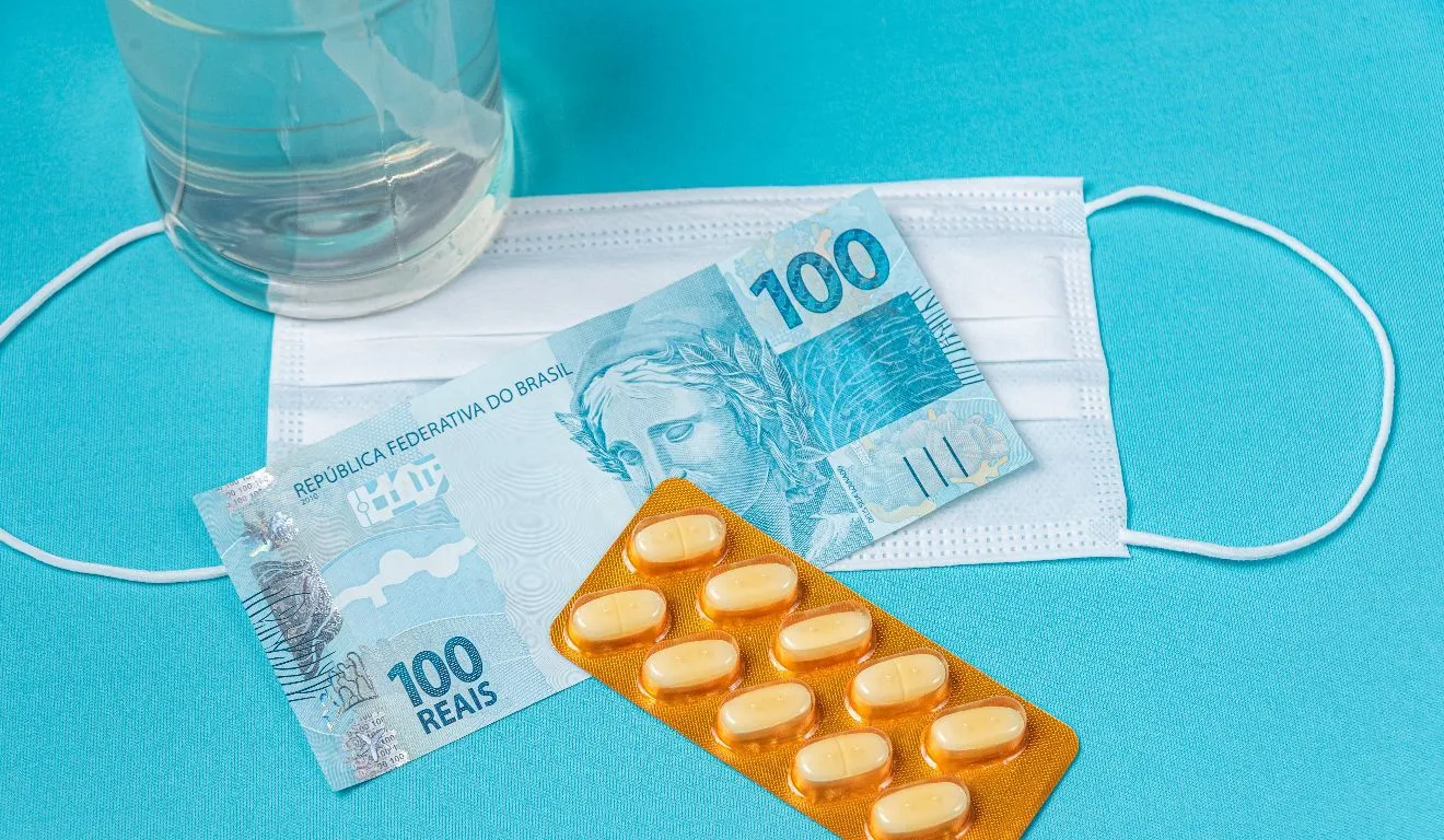 Projeto em análise na Câmara prevê adicional de insalubridade em grau máximo para três categorias de trabalhadores.