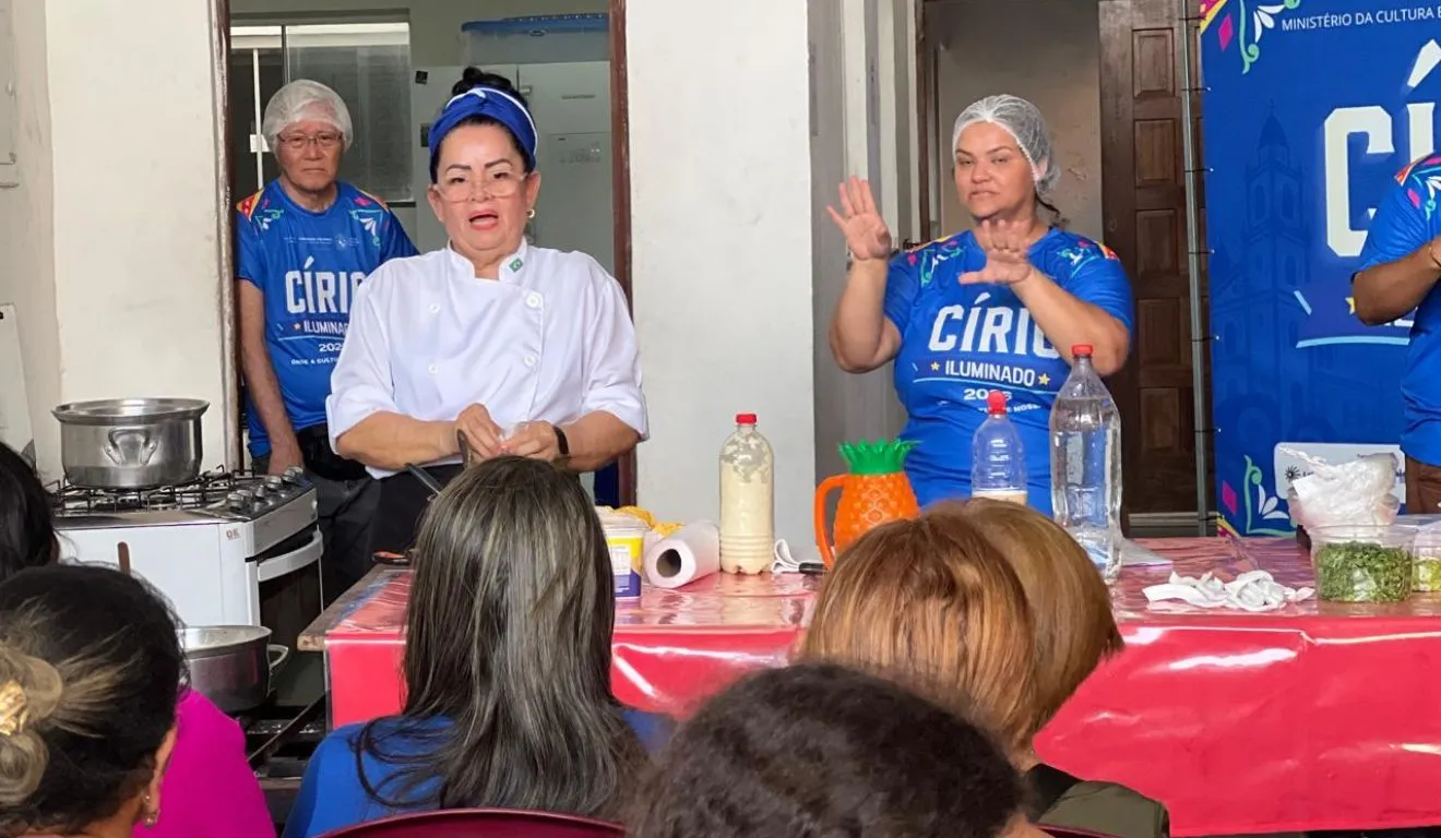 Oficinas de gastronomia do Círio Iluminado apresentam receitas paraenses e novas técnicas culinárias aos moradores das comunidades.