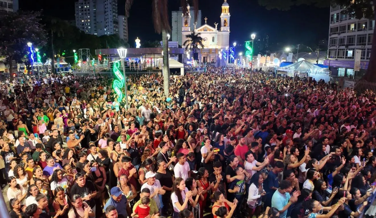Banda Caju e Comunidade Colo de Deus se apresentam nesta segunda-feira (19), no Círio Musical 2026, em Belém