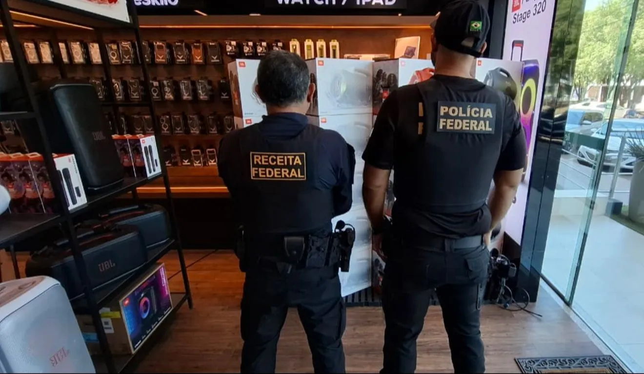 Os alvos da operação foram estabelecimentos comerciais e residências de empresários investigados por participação na distribuição e vendas de produtos importados sem o recolhimento de impostos.