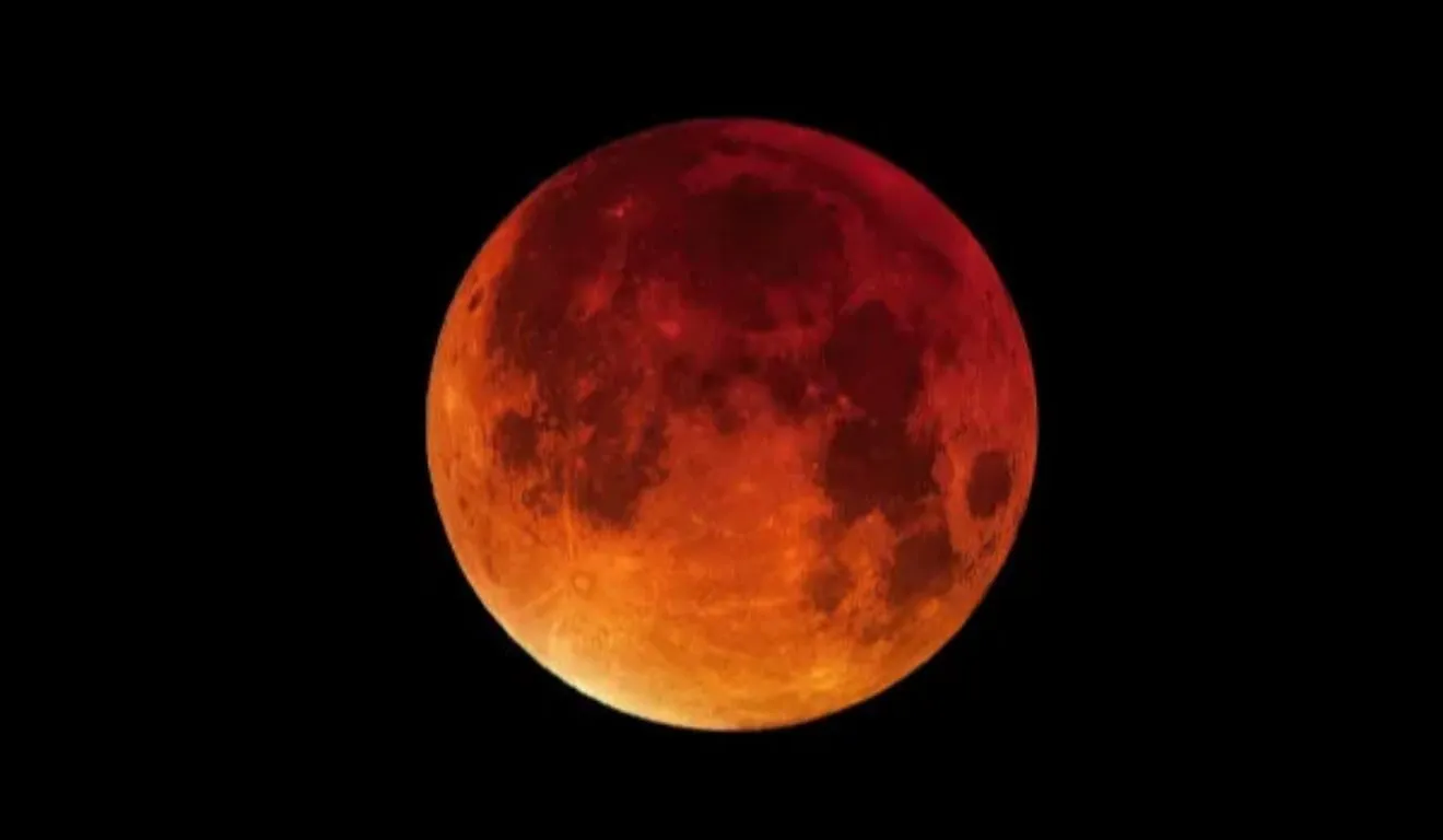 O eclipse poderá ser acompanhado a olho nu de qualquer ponto do território nacional, desde que as condições meteorológicas permitam a visualização do céu.