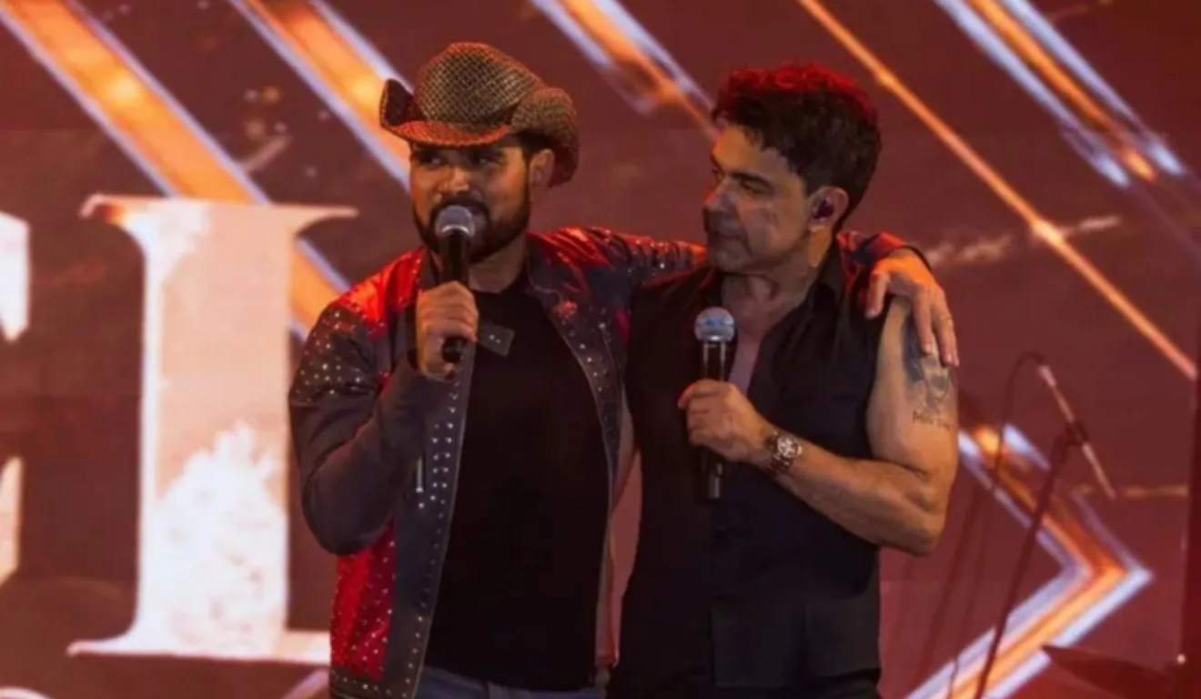 Durante o discurso, a dupla destacou a postura de Mendonça e afirmou que o ministro seria um homem que não teria medo diante dos desafios que enfrenta.