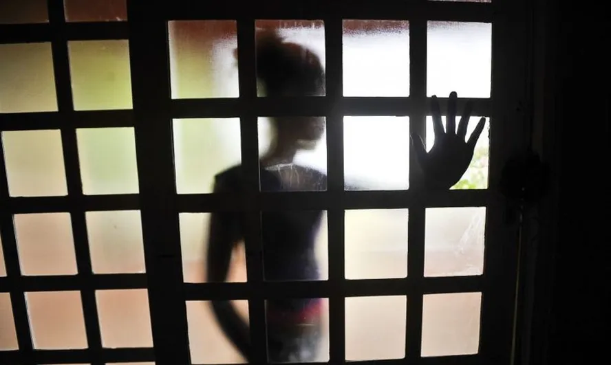 As crianças encontradas têm entre 6 e 17 anos.