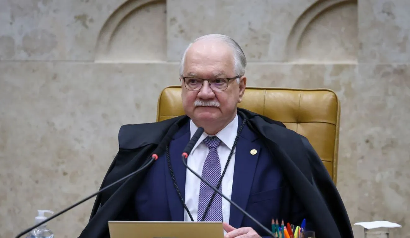 Imagem ilustrativa da notícia: Fachin manda PF apurar envolvimento de ministros do STF no caso Master