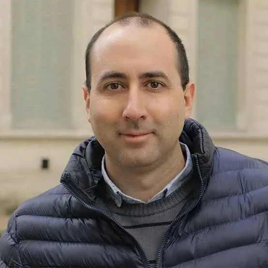 Fernando Cerimedo é aliado de Milei e próximo de Eduardo Bolsonaro.