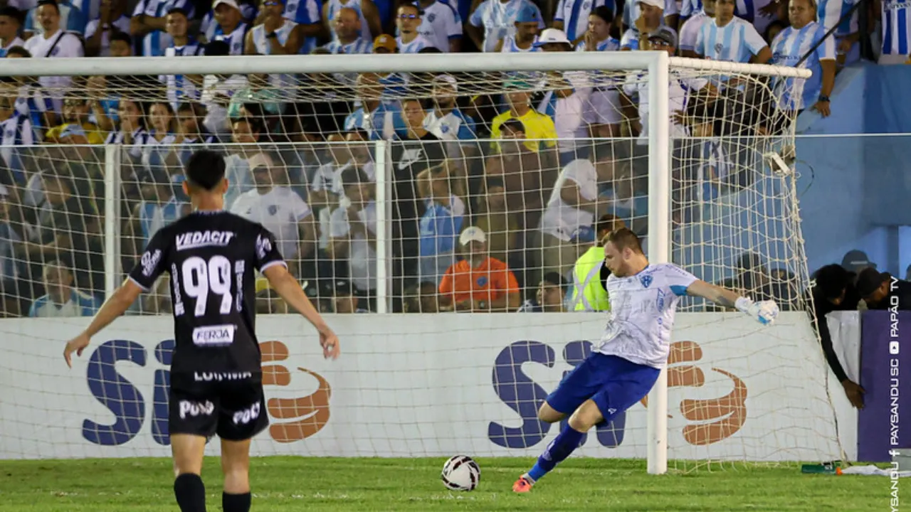 Jean Drosny fala sobre a importância do apoio da torcida e a preparação do Paysandu para o confronto decisivo contra a Inter de Limeira na Série C.