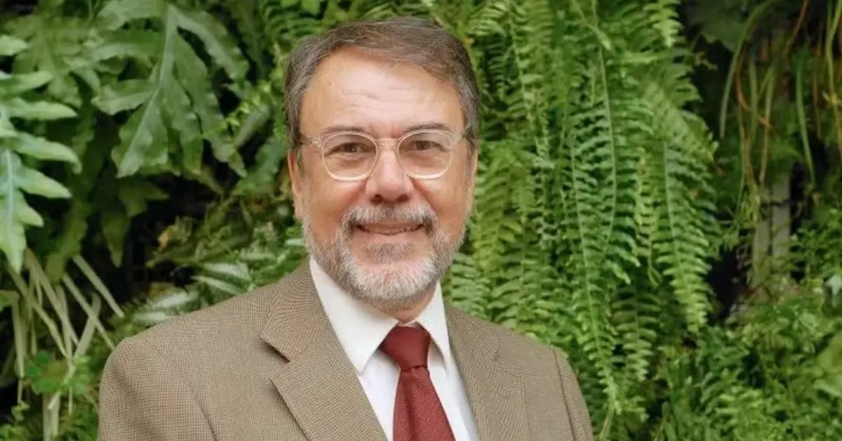Carlos Monforte, um dos nomes históricos do telejornalismo brasileiro e primeiro apresentador do Bom Dia Brasil, morreu aos 77 anos nesta segunda-feira (31/08). A causa da morte não foi informada.
