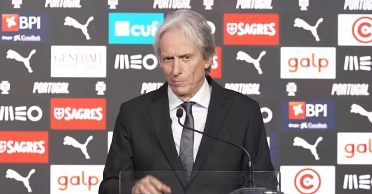 Jorge Jesus, técnico da seleção portuguesa, comentou a redução do limite de jogadores estrangeiros no futebol brasileiro e defendeu maior atenção à formação de jovens atletas.