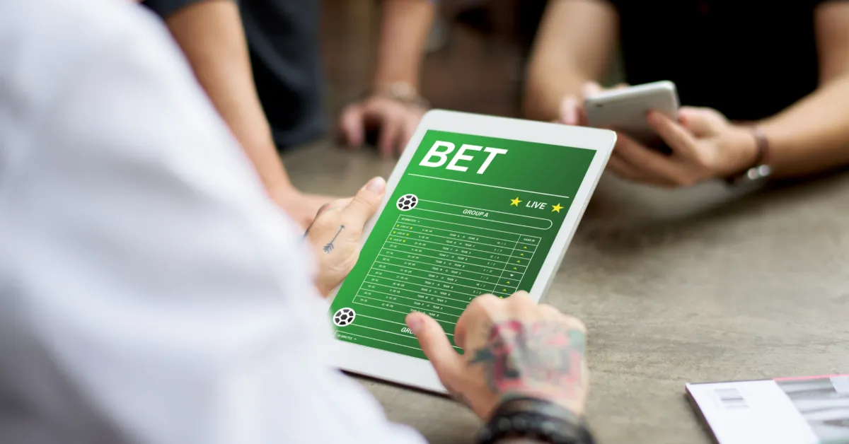 Mesmo com a proibição das bets, pessoas com vício em apostas podem buscar sites clandestinos para continuar jogando. Identificar os sinais de compulsão e procurar ajuda pode evitar que o problema avance para dívidas e outras consequências.