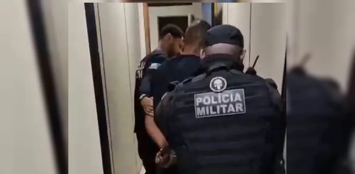 Policiais civis e militares prenderam em flagrante no último domingo (13) um homem que tentou matar a mulher com mordidas no rosto.