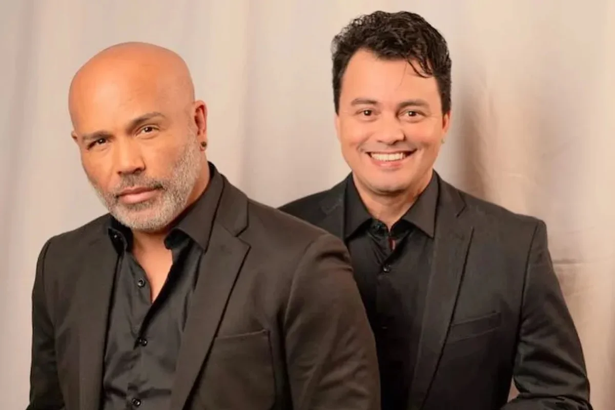 . O primeiro show solo da carreira está marcado para 5 de dezembro.