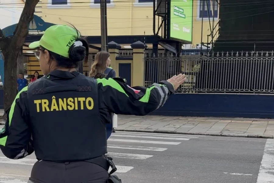 Os bloqueios serão realizados em diferentes vias da capital, conforme os trajetos e horários de cada manifestação religiosa.