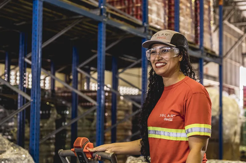Solar abre diversas vagas de emprego no Pará.