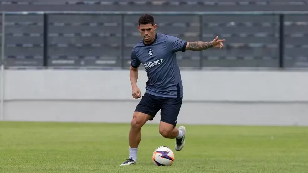 Descubra a situação de Mayk e se ele voltará a jogar contra o Coritiba.