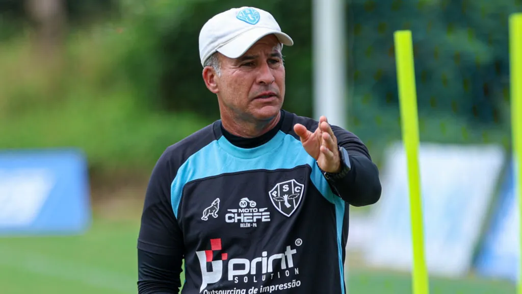 Léo Cupertino anuncia saída do Paysandu após temporada 2026, agradecendo ao clube e à torcida