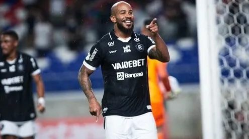 Patrick, do Remo, teve pedido negado para retirar seu nome de plataformas de apostas. Entenda o caso e contrastes com outros jogadores.
