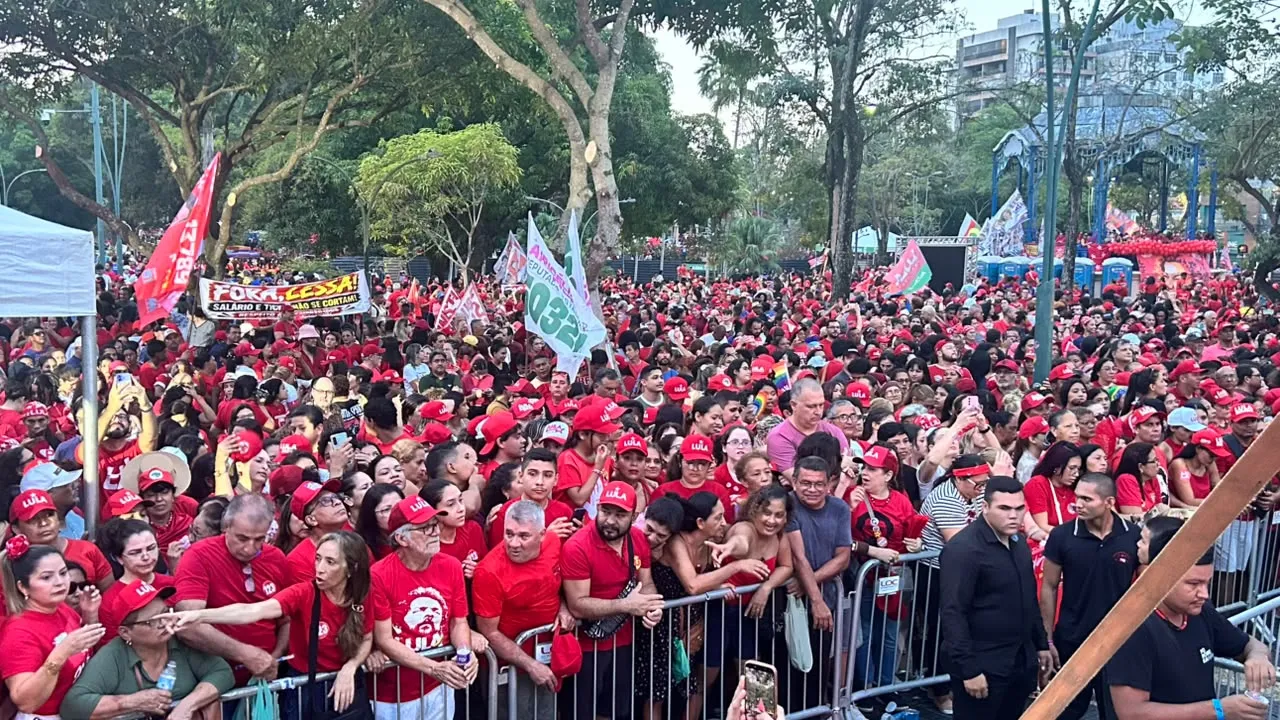 Imagem ilustrativa da notícia: Apoiadores lotam evento de Lula em Belém e trânsito na região fica alterado