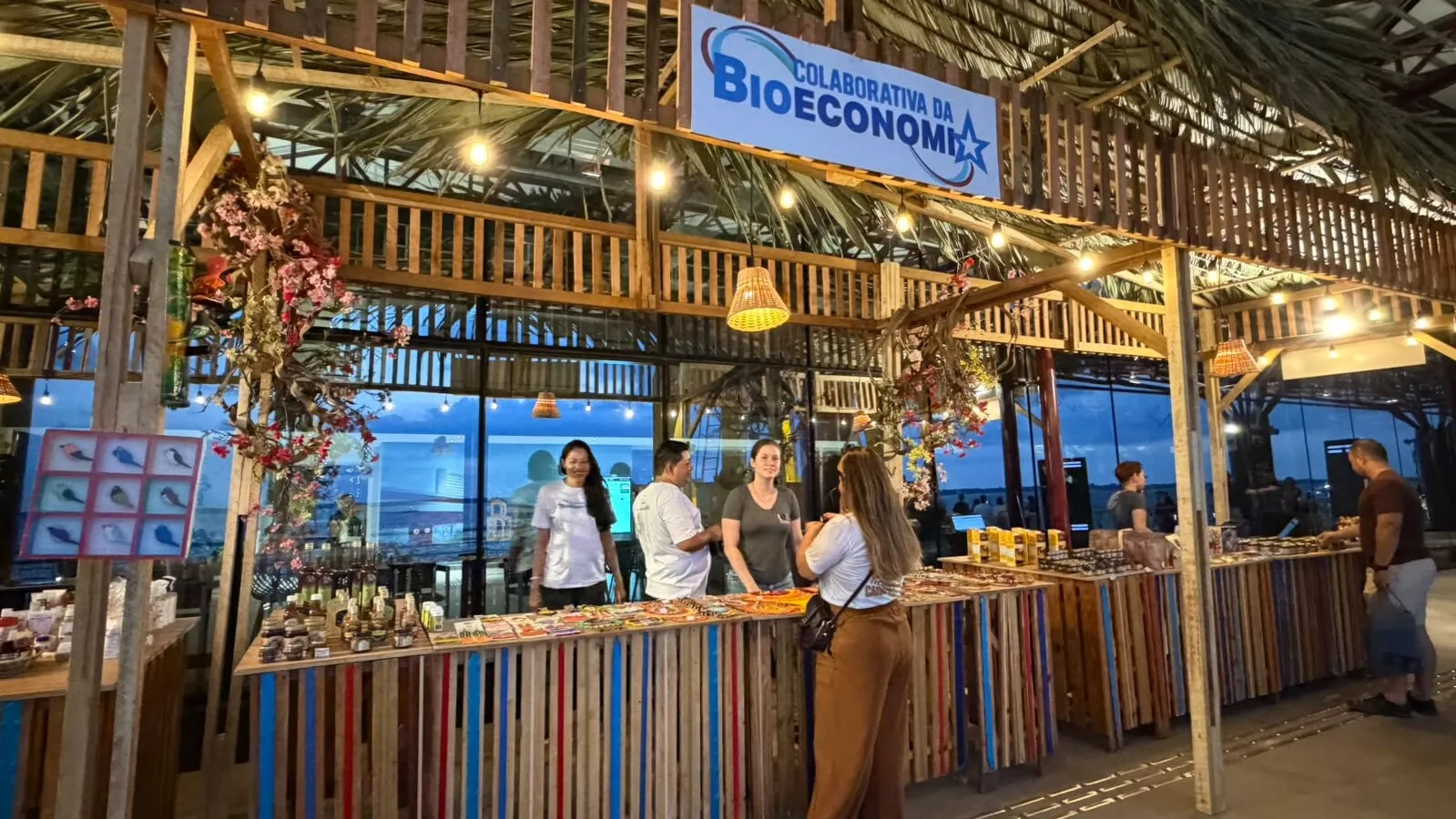 Conheça e compre produtos da bioeconomia no Porto Futuro durante o Círio de Nazaré, de 9 a 18 de outubro, em Belém.
