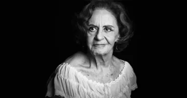 A morte de Laura Cardoso emocionou fãs e famosos, que prestaram homenagens à atriz e relembraram sua contribuição para a dramaturgia brasileira.
