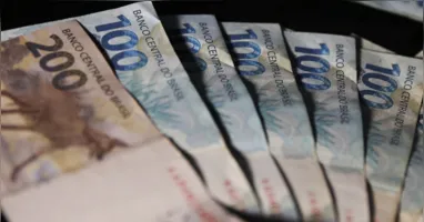 Salário mínimo de 2027 é estimado em R$ 1.741, alta de R$ 120 em relação ao valor atual; cifra ainda pode mudar conforme a inflação até novembro.