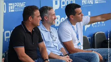 Paysandu confirma premiação para acesso à Série B e destaca planejamento com jovens jogadores.