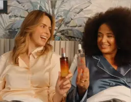 A campanha publicitária mostra Ana Paula conversando com uma amiga em referência a amizade com Milena no BBB 26.