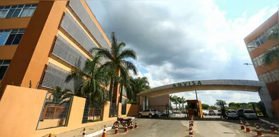 Anvisa determinou o recolhimento e a proibição da comercialização de produtos sem regularização sanitária ou com suspeita de falsificação.