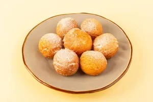 A receita é fácil e pode ser feita em casa com poucos ingredientes.