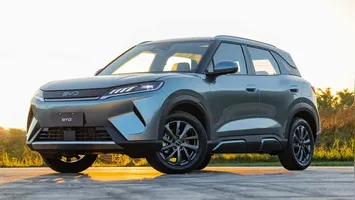 Saiba quando o BYD Atto 2 estará disponível nas lojas, prazos de entrega e informações sobre suas versões