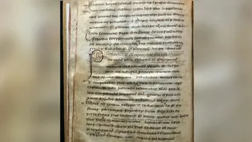 Pesquisa internacional analisa páginas de pergaminho medieval e revela segredos da evolução da varíola em rebanhos.