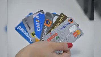 Aposentados, pensionistas e beneficiários de auxílios já podem conferir as datas de pagamento conforme o final do benefício