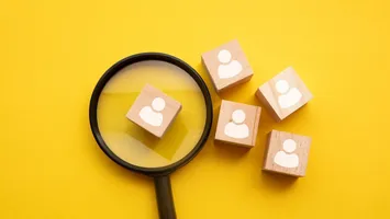 Oportunidades contemplam cargos de níveis fundamental, médio e superior, além de vagas destinadas a Pessoas com Deficiência (PcD).