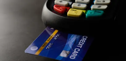 Cartões vencidos podem ser usados em pagamentos por aproximação